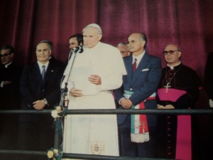 Papa Giovanni Paolo II parla alle autorità palermitane